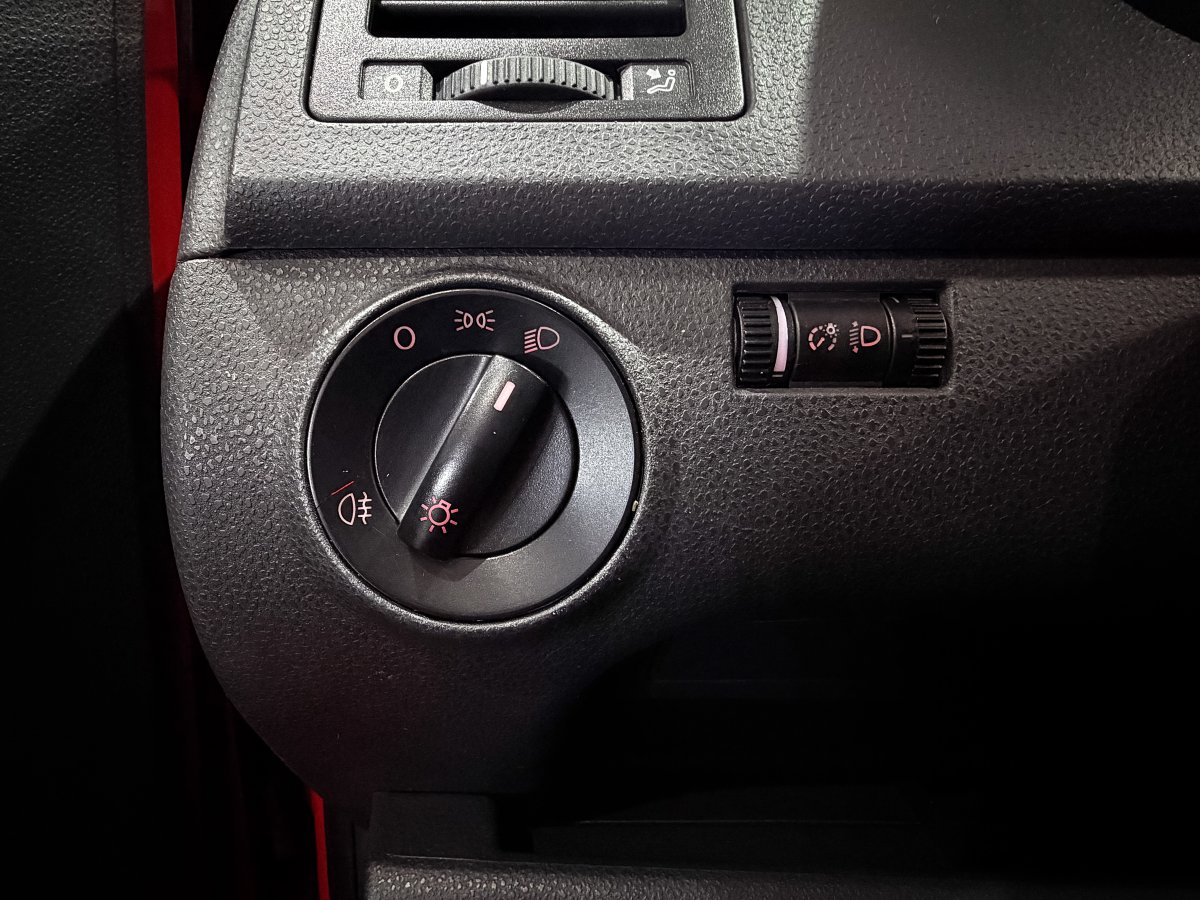 Foto Volkswagen Polo 21