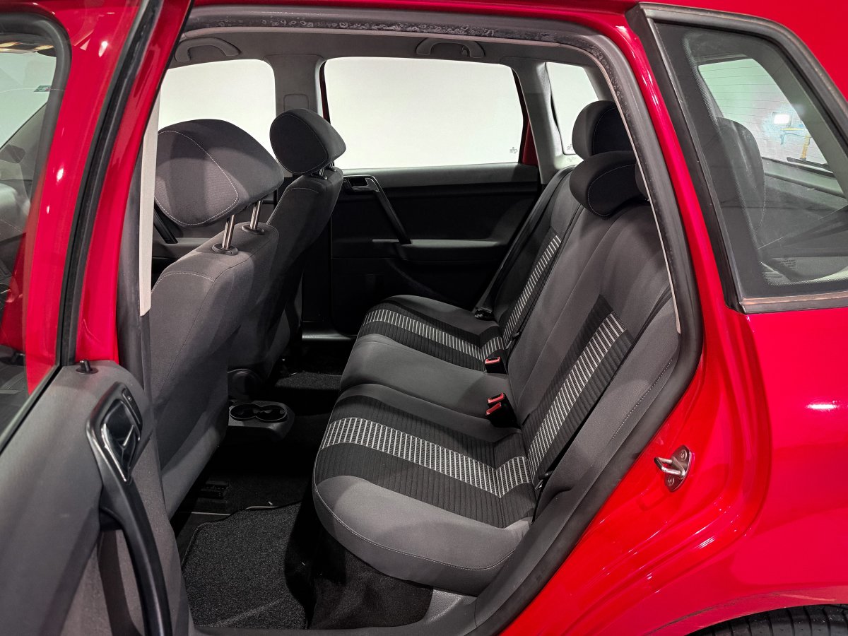 Foto Volkswagen Polo 11