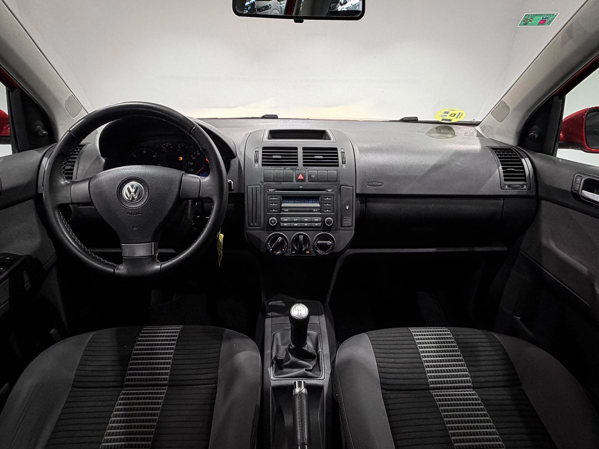 Foto Volkswagen Polo 16