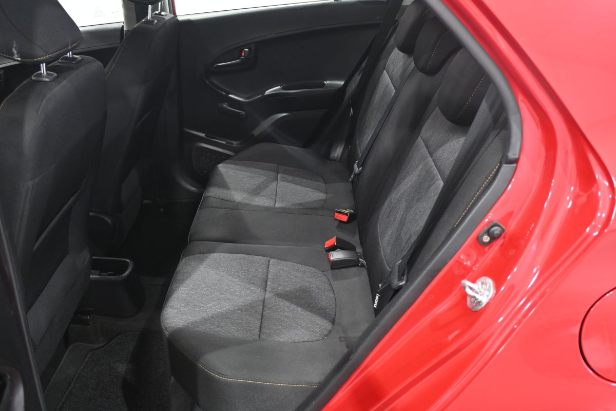 Foto Kia Picanto 11