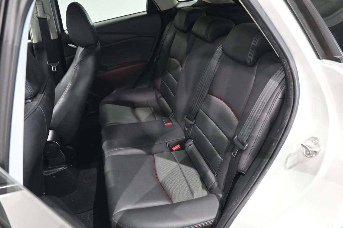 Foto Mazda CX-3 10