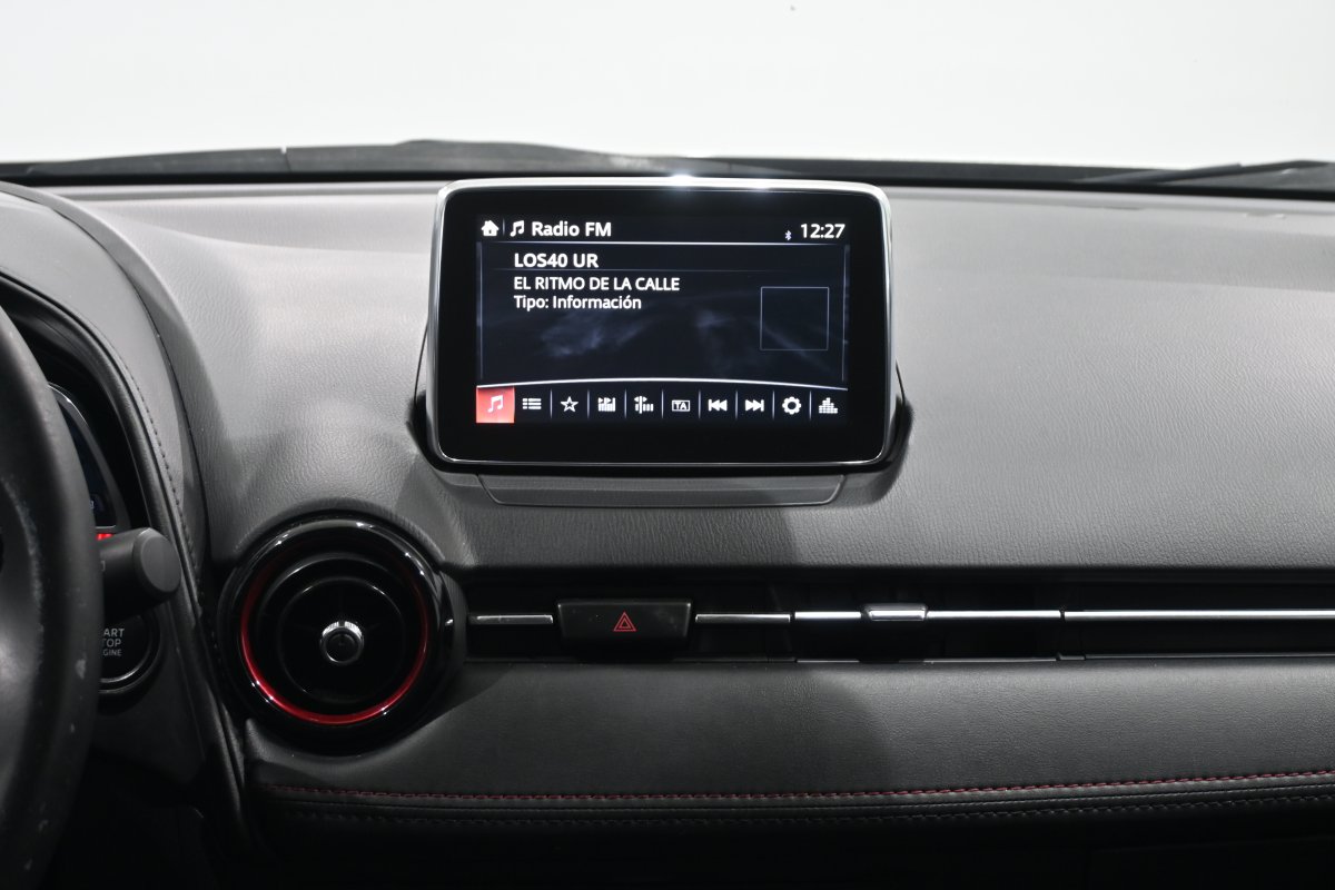 Foto Mazda CX-3 13