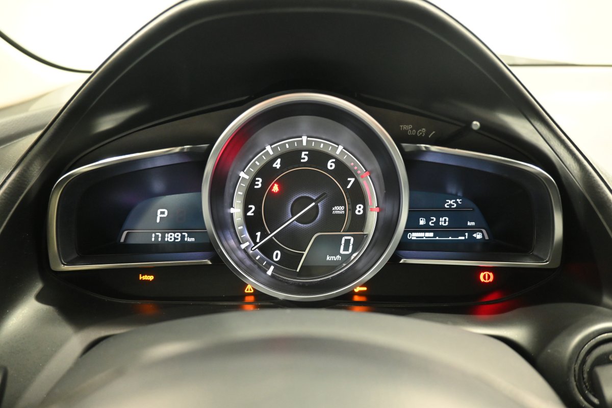 Foto Mazda CX-3 12