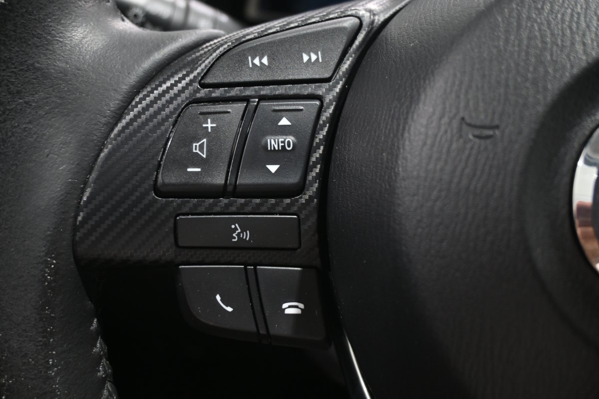 Foto Mazda CX-3 23