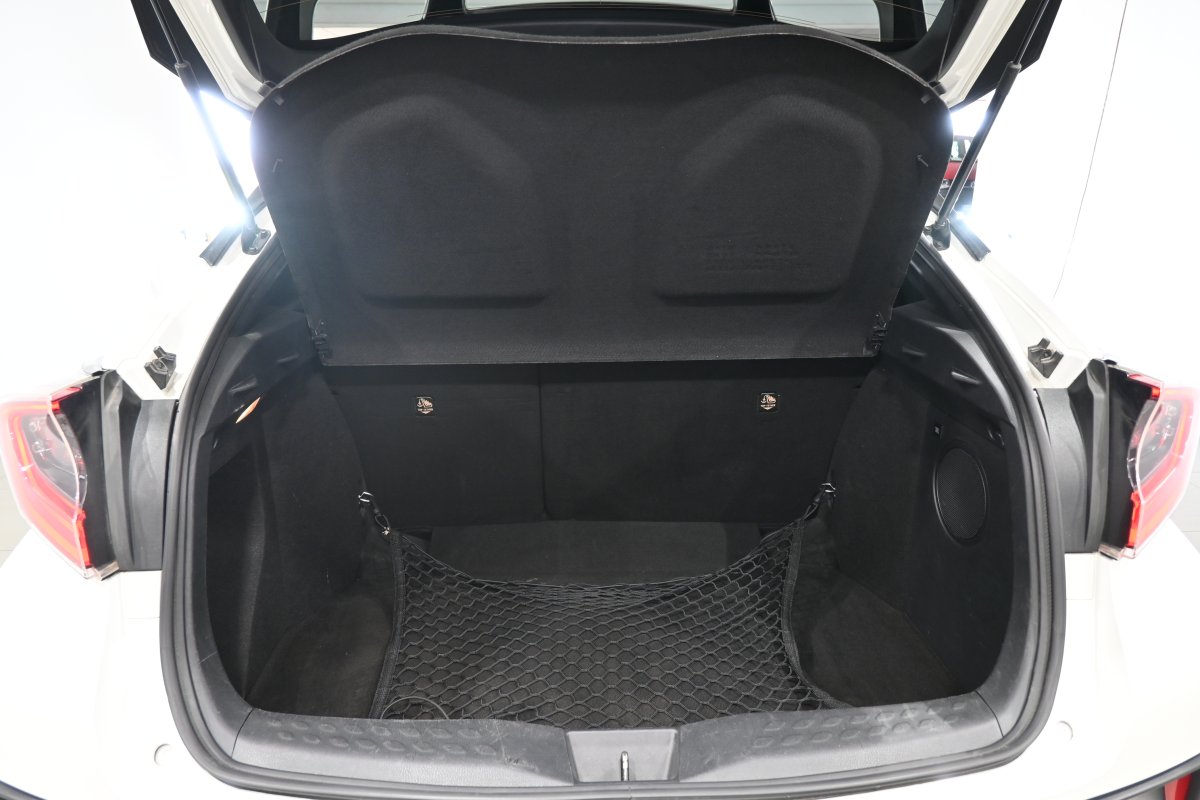Foto Toyota C-HR 8