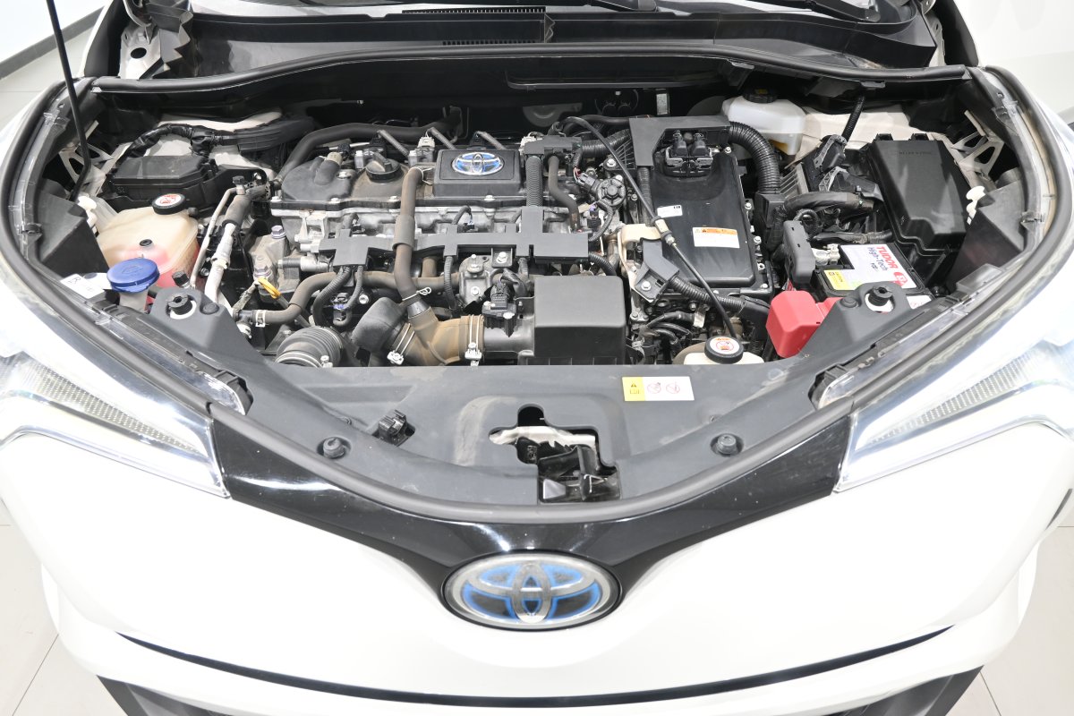 Foto Toyota C-HR 7