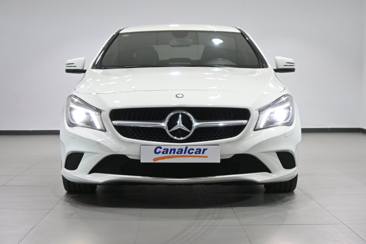 Foto Mercedes-Benz Clase CLA 2
