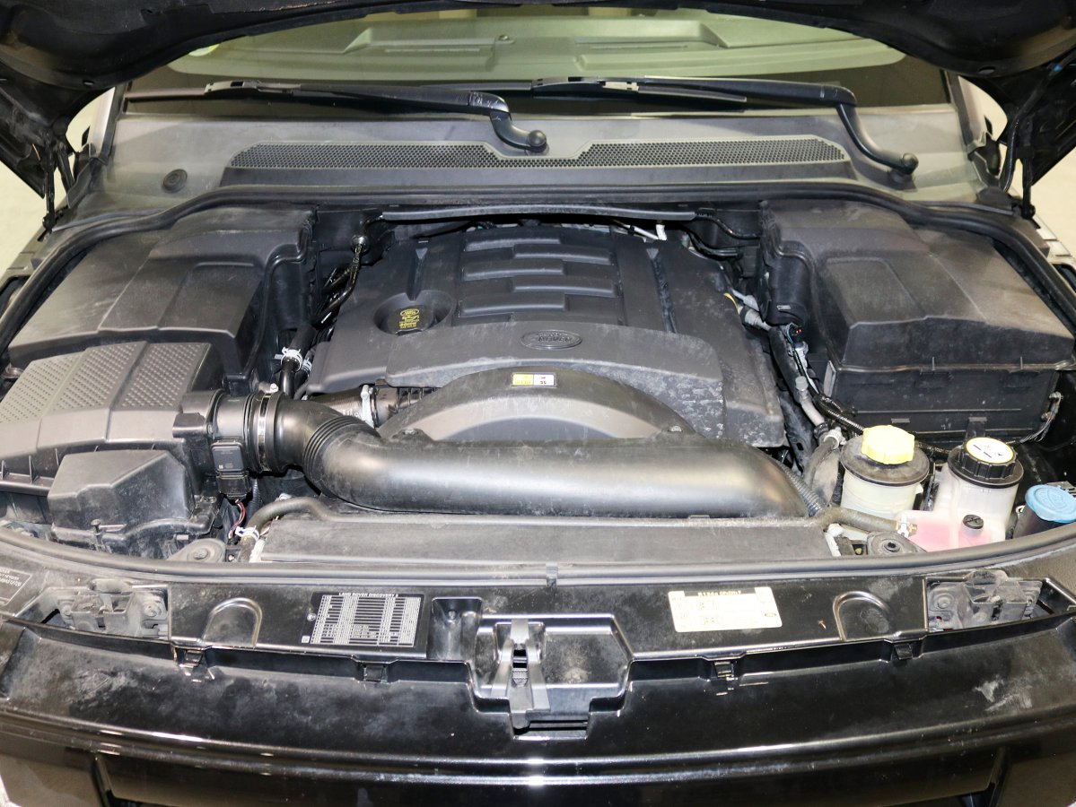 Foto Land Rover Discovery 8