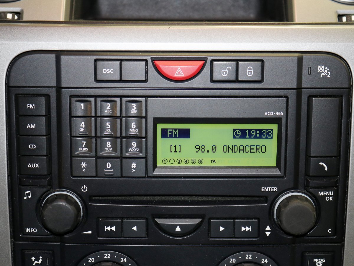 Foto Land Rover Discovery 15