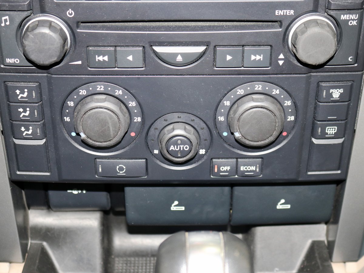 Foto Land Rover Discovery 16