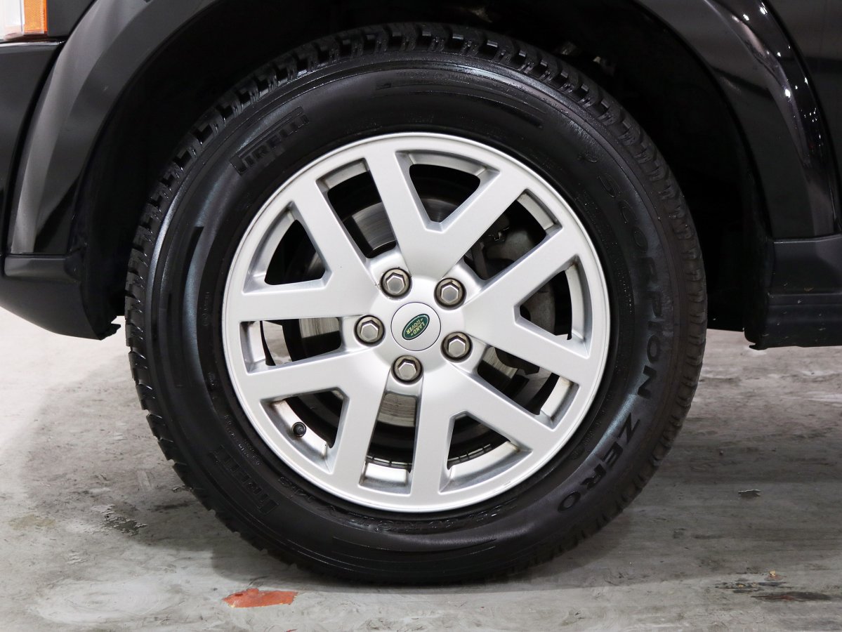 Foto Land Rover Discovery 25