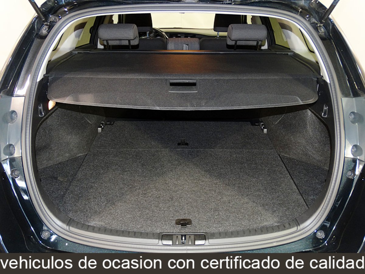 Foto Toyota Auris 8