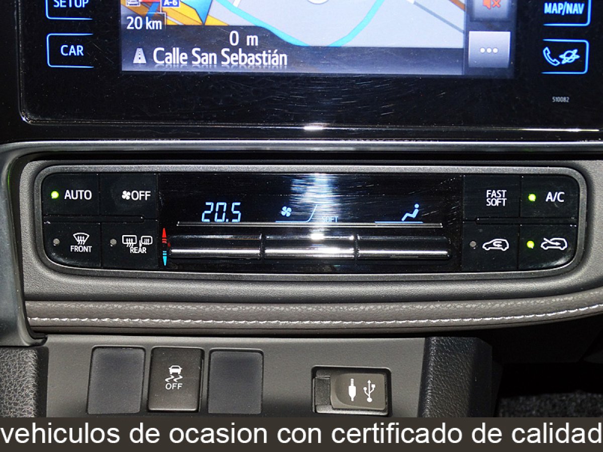 Foto Toyota Auris 24