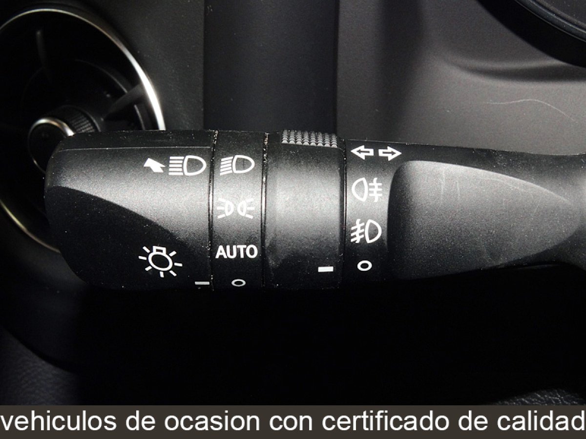 Foto Toyota Auris 32