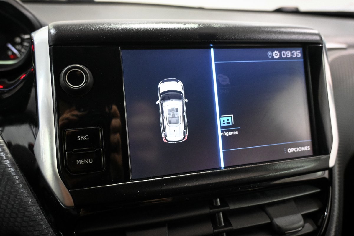 Foto Peugeot 2008 19