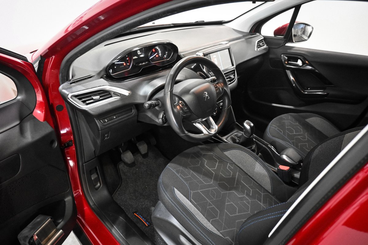 Foto Peugeot 2008 10