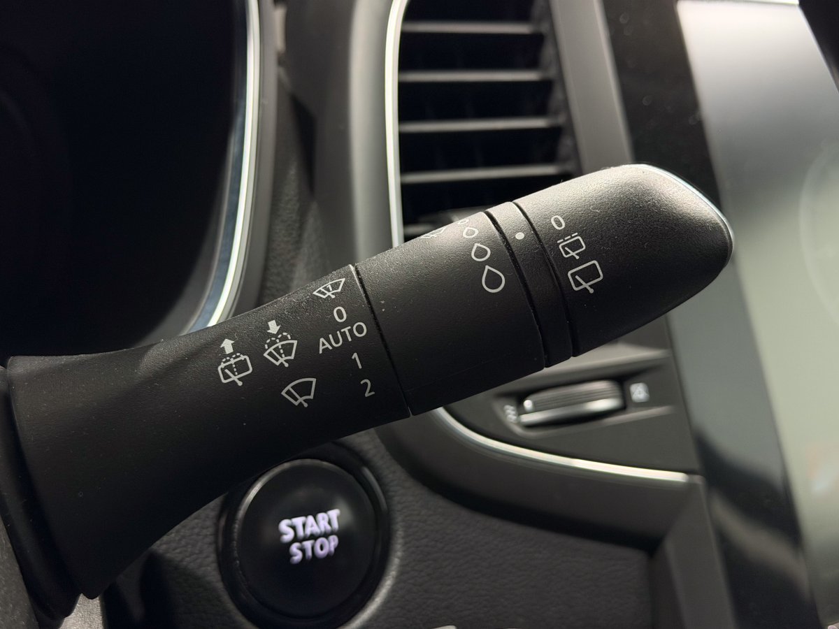 Foto Renault Talisman 23