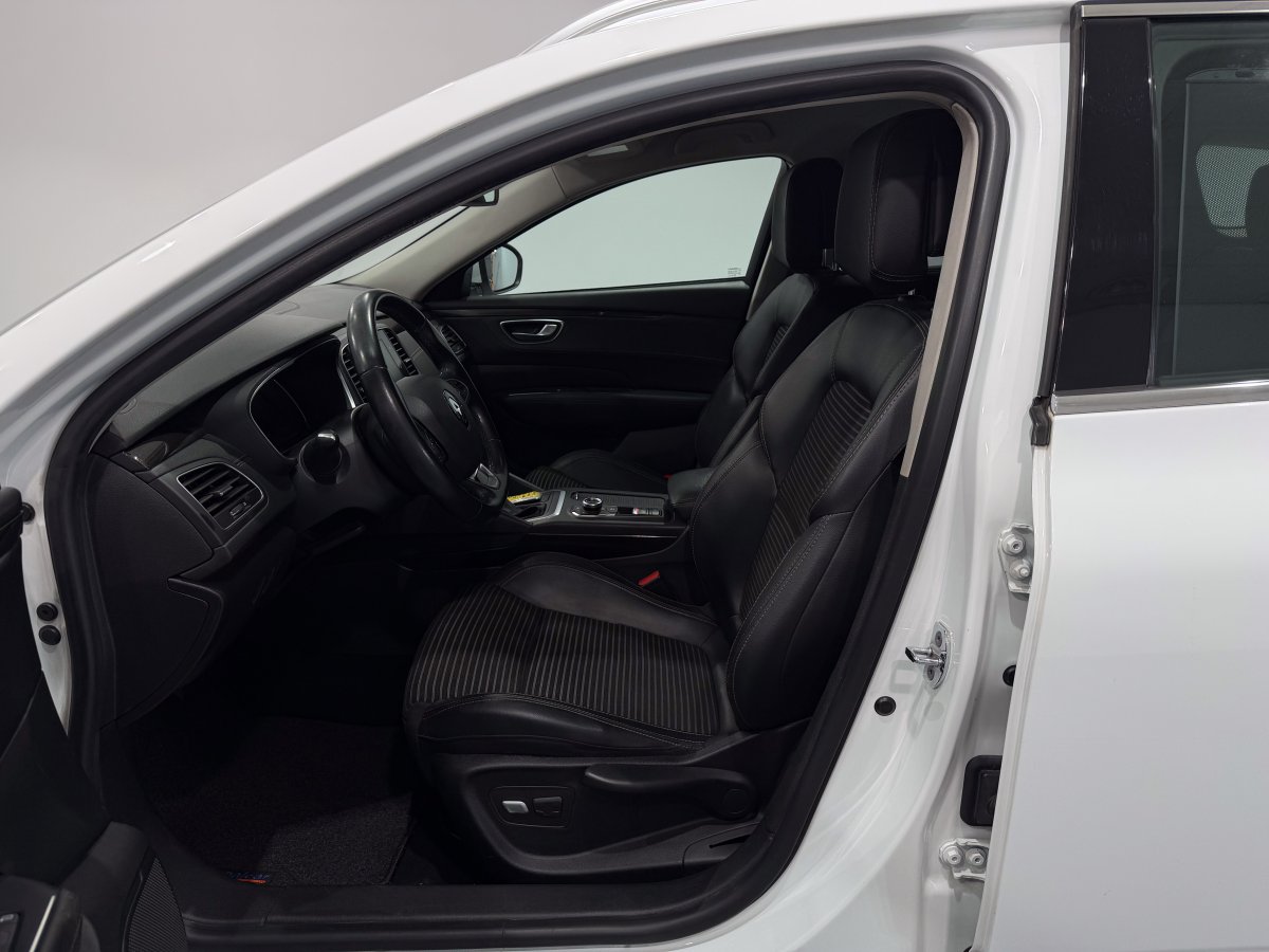 Foto Renault Talisman 10