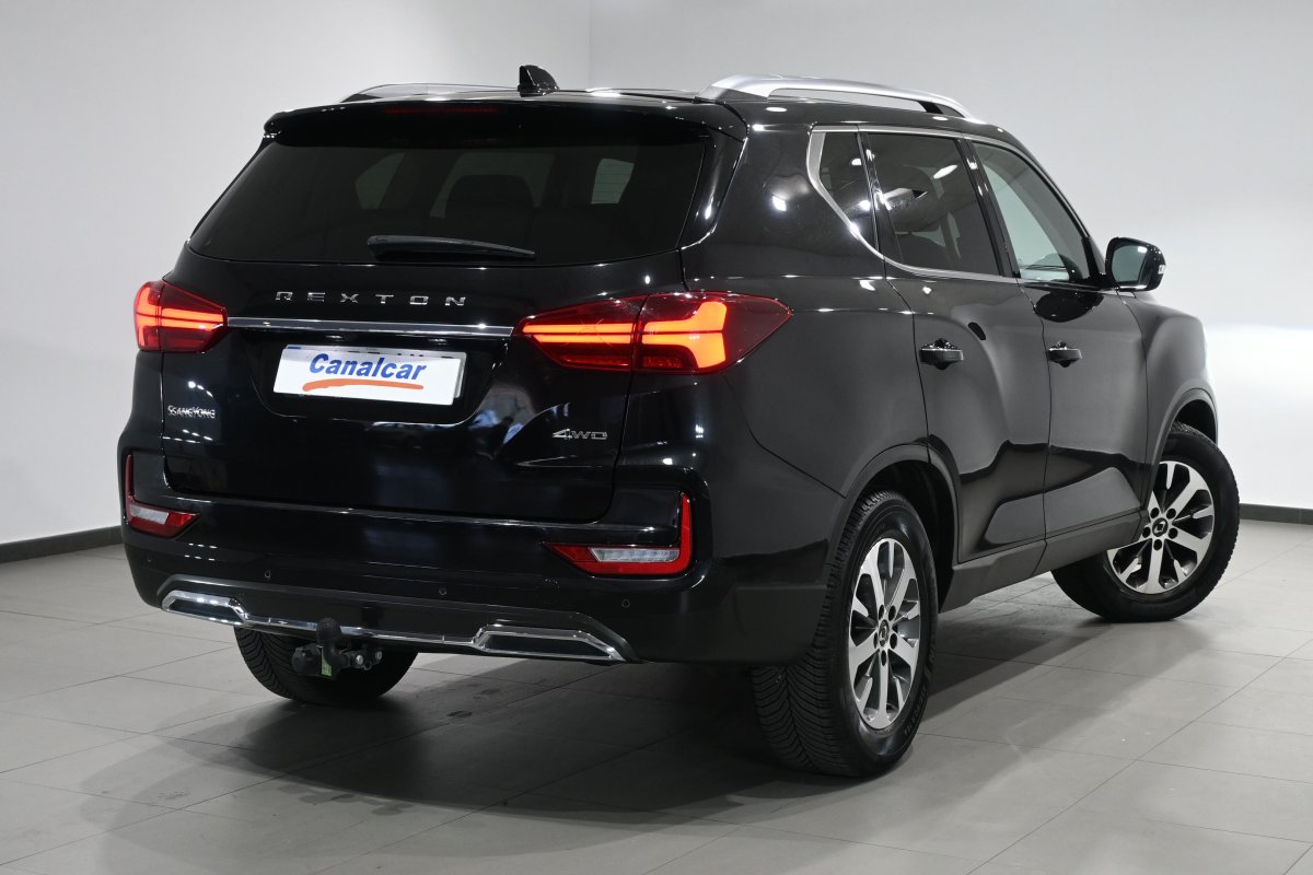 Foto Ssangyong Rexton 4