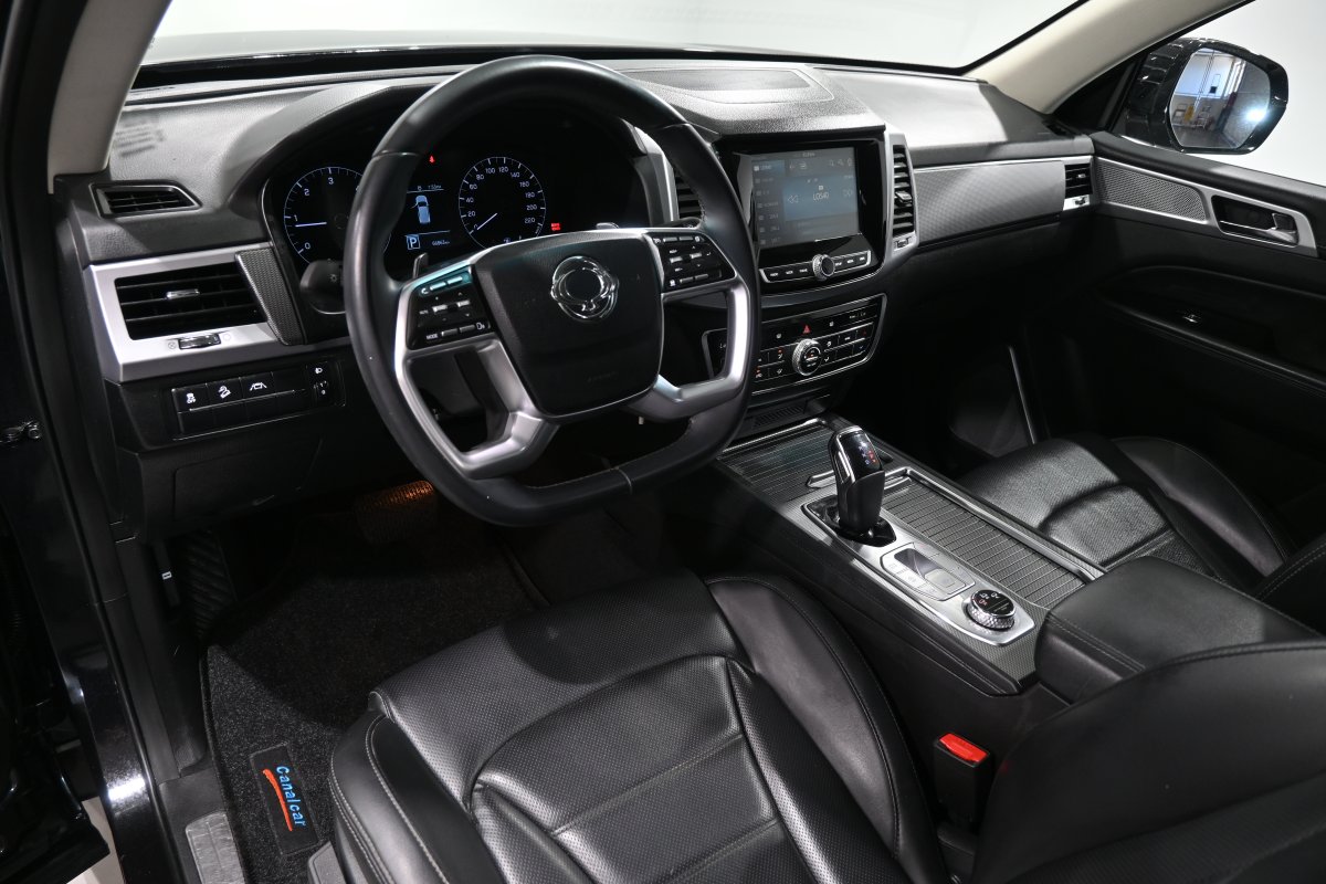 Foto Ssangyong Rexton 9