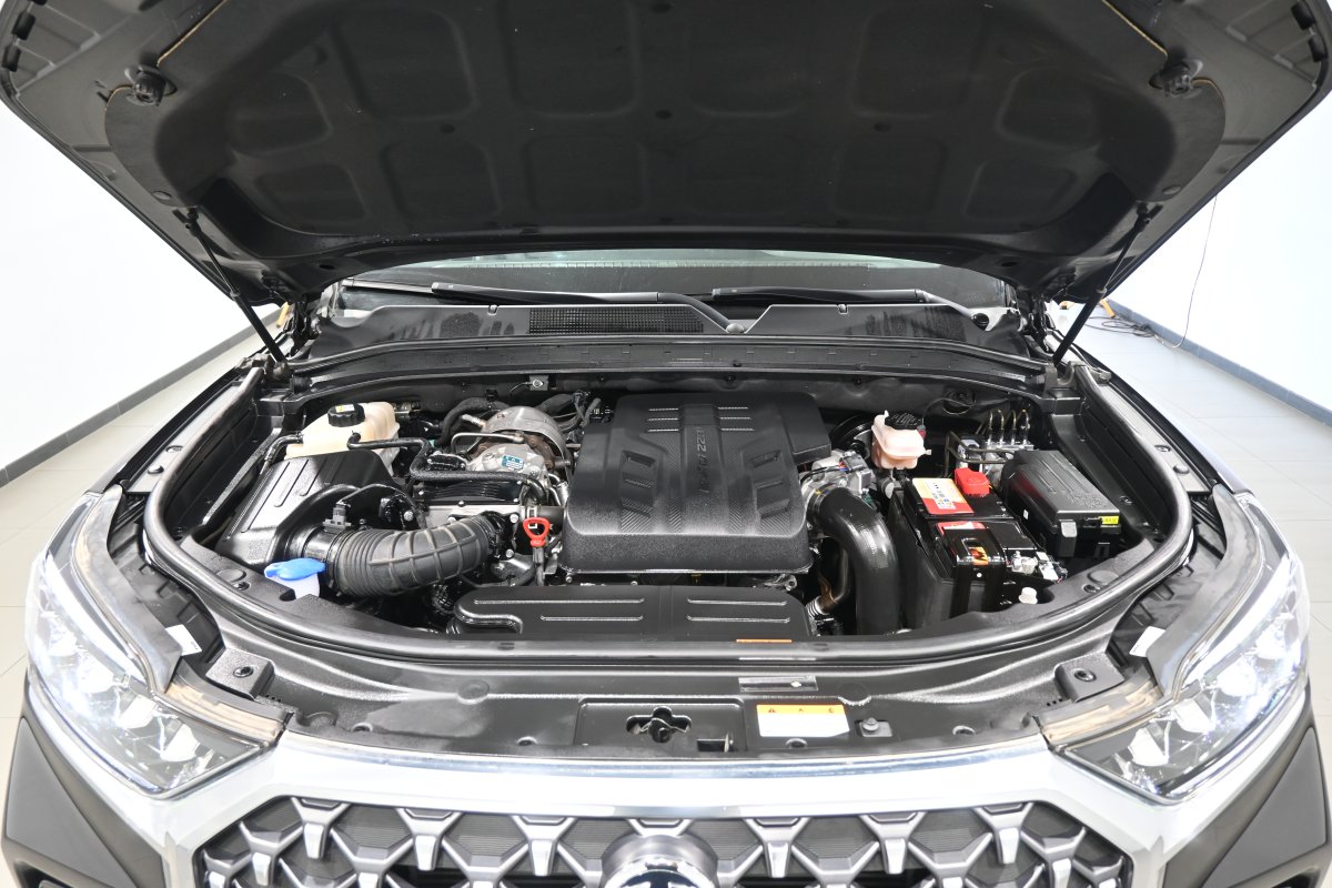 Foto Ssangyong Rexton 7