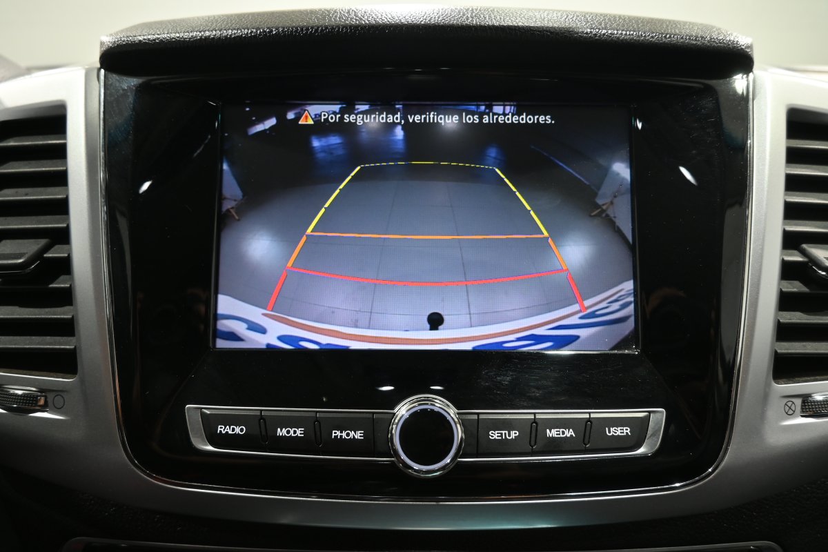 Foto Ssangyong Rexton 16