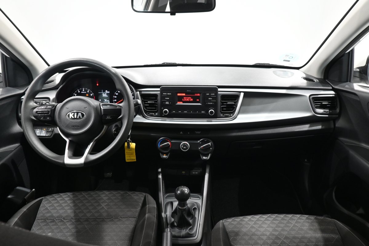 Foto Kia Rio 15