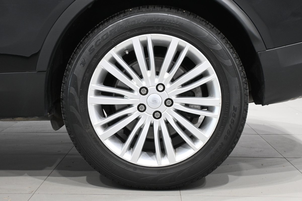 Foto Land Rover Discovery 38
