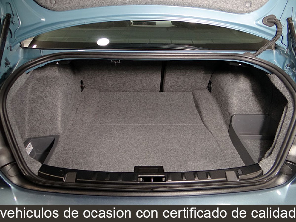 Foto Bmw 320 13