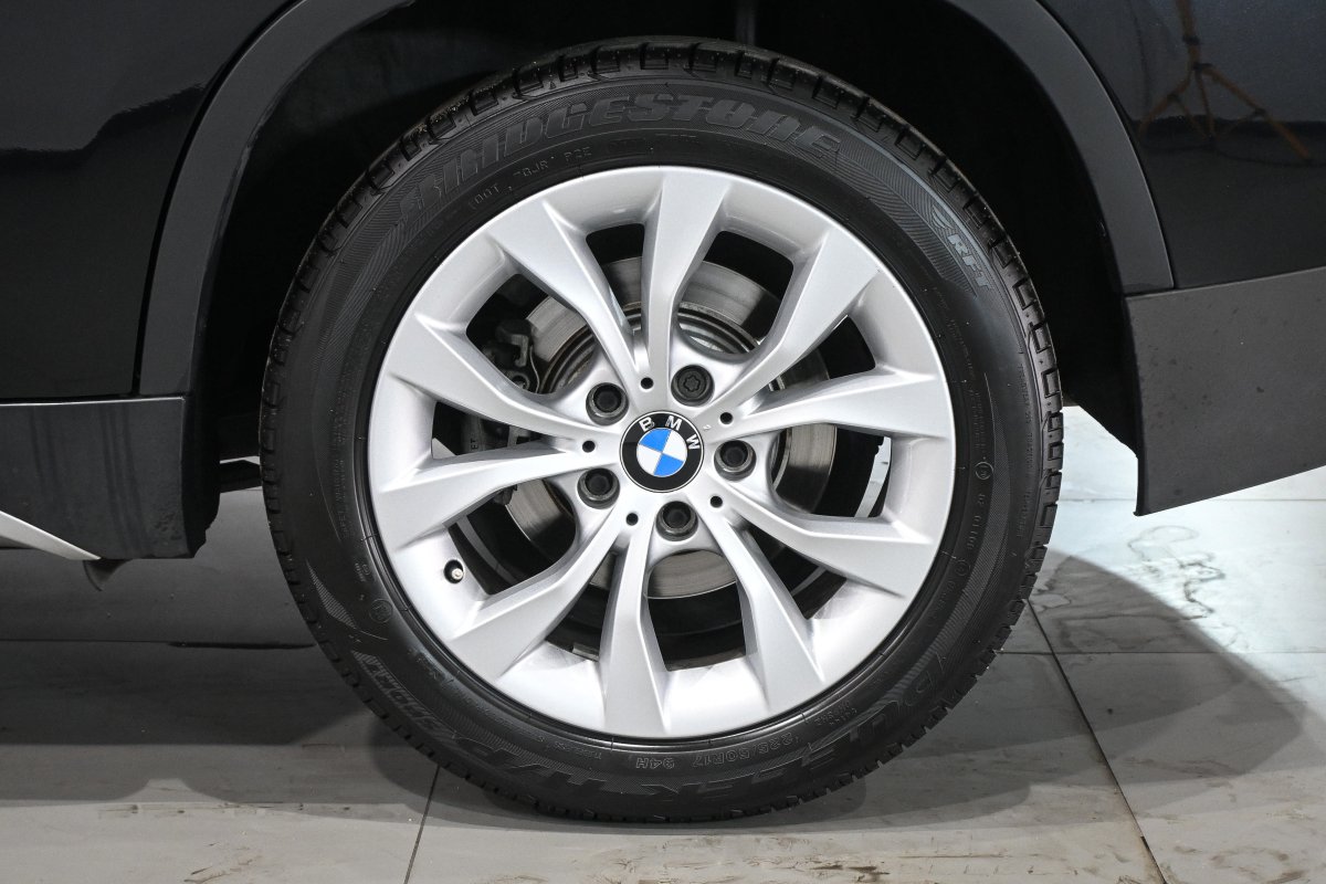 Foto Bmw X1 30