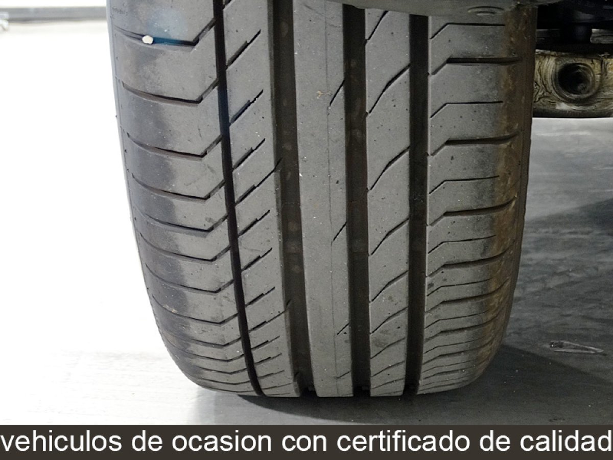 Foto Mercedes-Benz GLA 200 38
