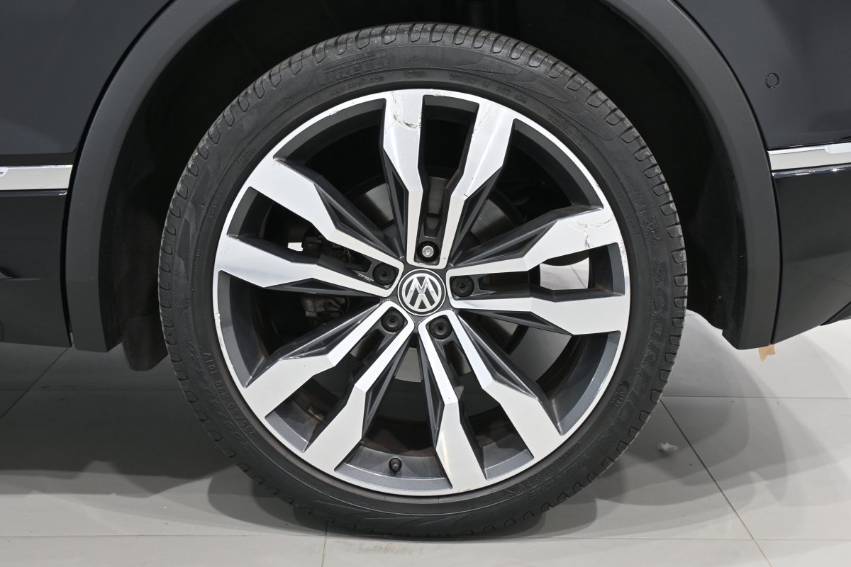 Foto Volkswagen Tiguan 34