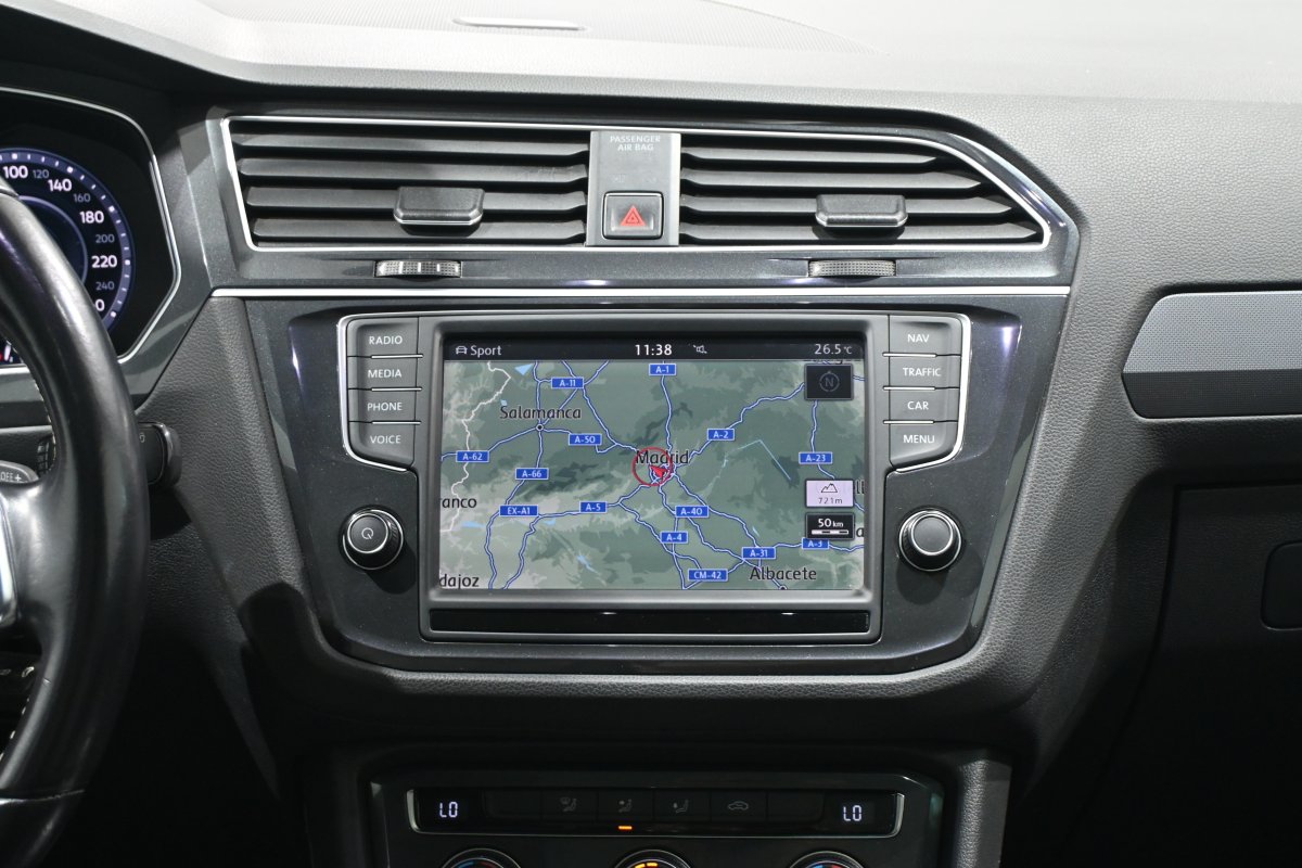 Foto Volkswagen Tiguan 14
