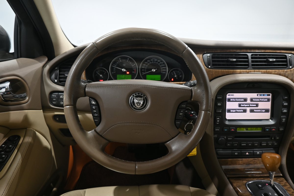Foto Jaguar S-Type 17