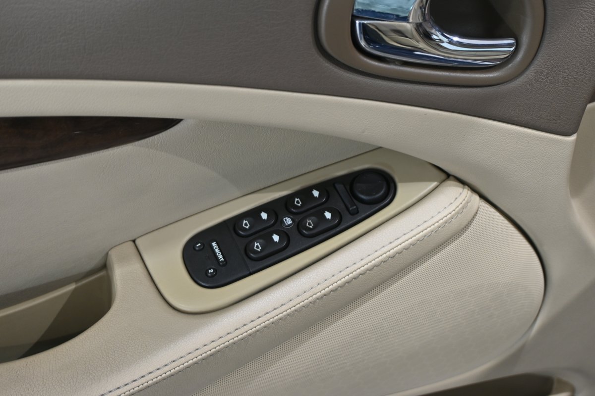 Foto Jaguar S-Type 25