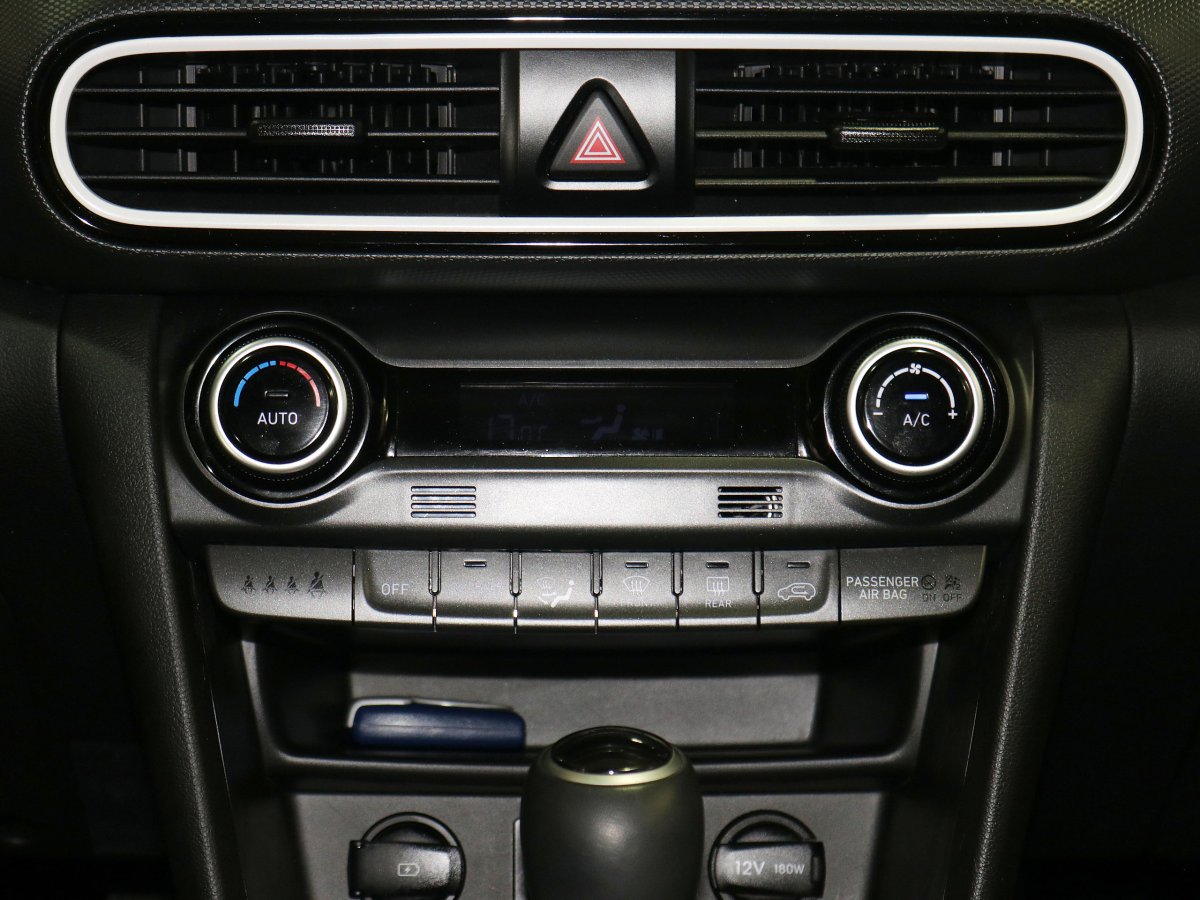 Foto Hyundai Kona 12
