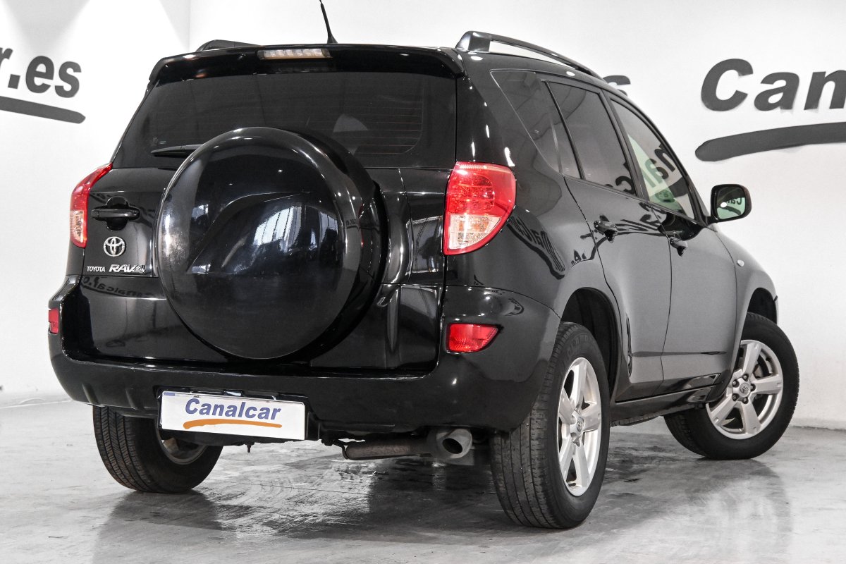 Foto Toyota RAV-4 5