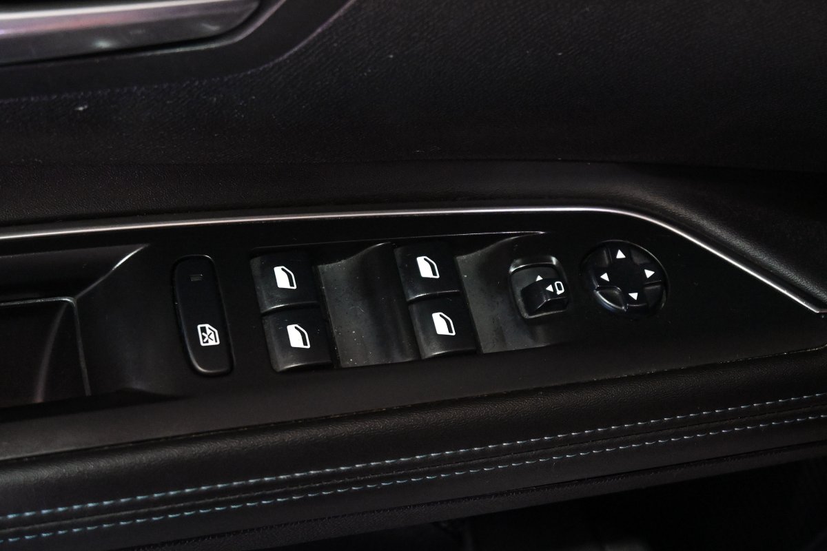 Foto Peugeot 5008 26