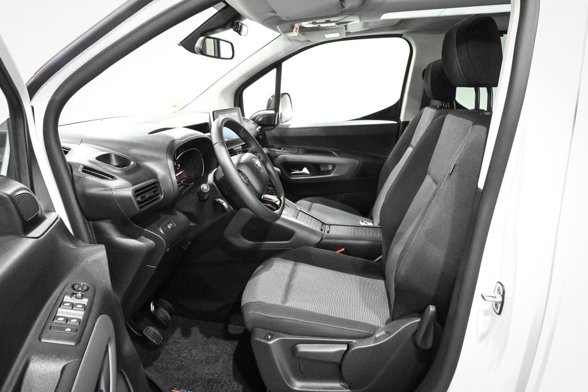 Foto Toyota PROACE 11