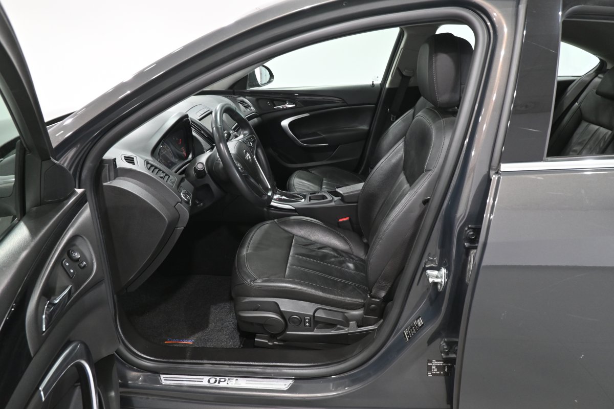 Foto Opel Insignia 10