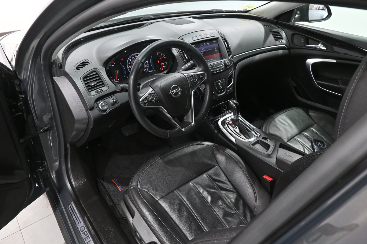Foto Opel Insignia 9