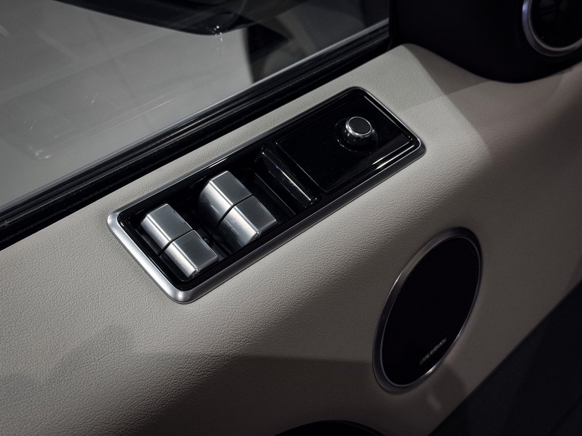 Foto Land Rover Range 12