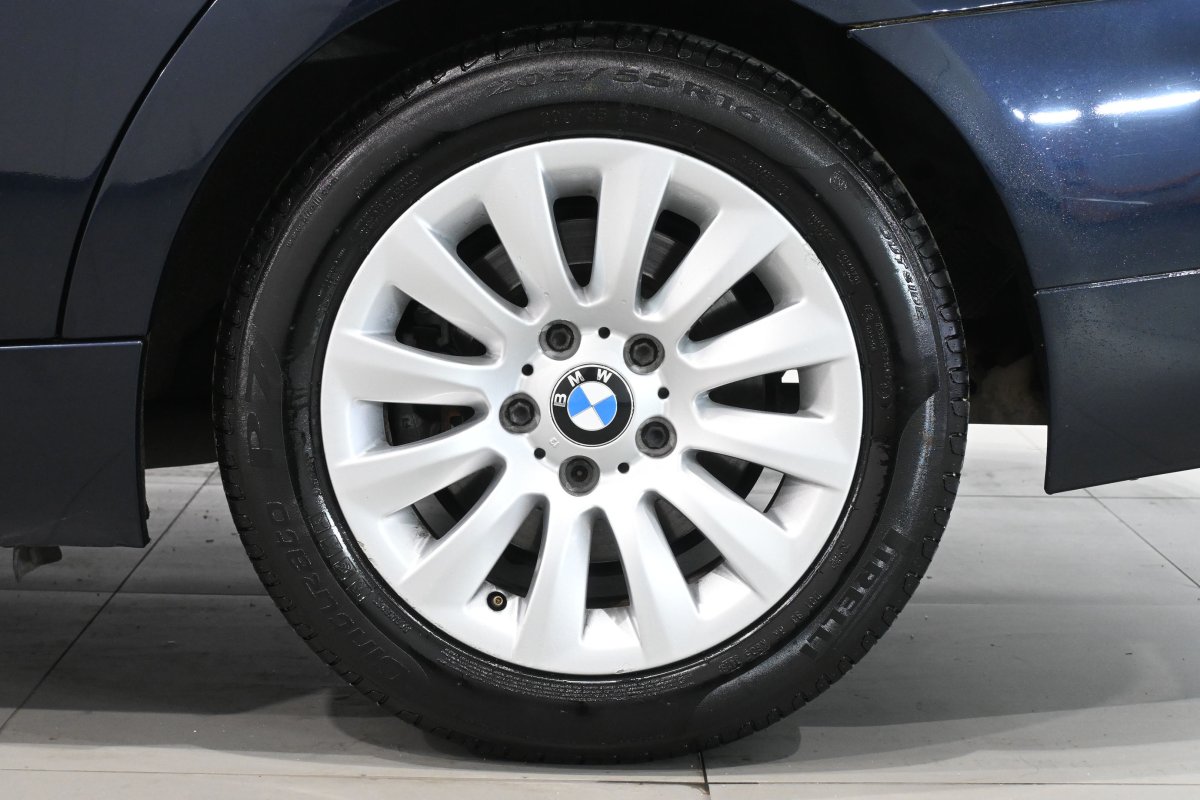 Foto Bmw Serie 3 27