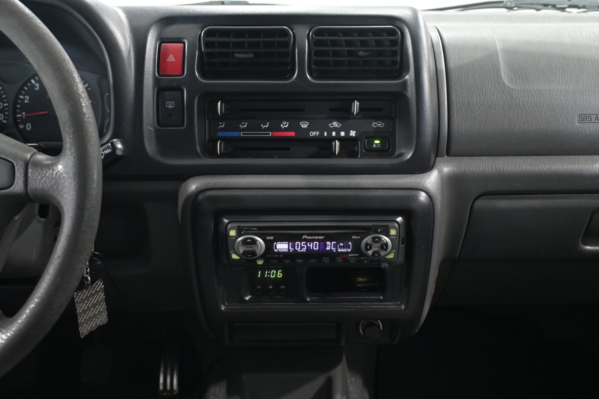 Foto Suzuki Jimny 12