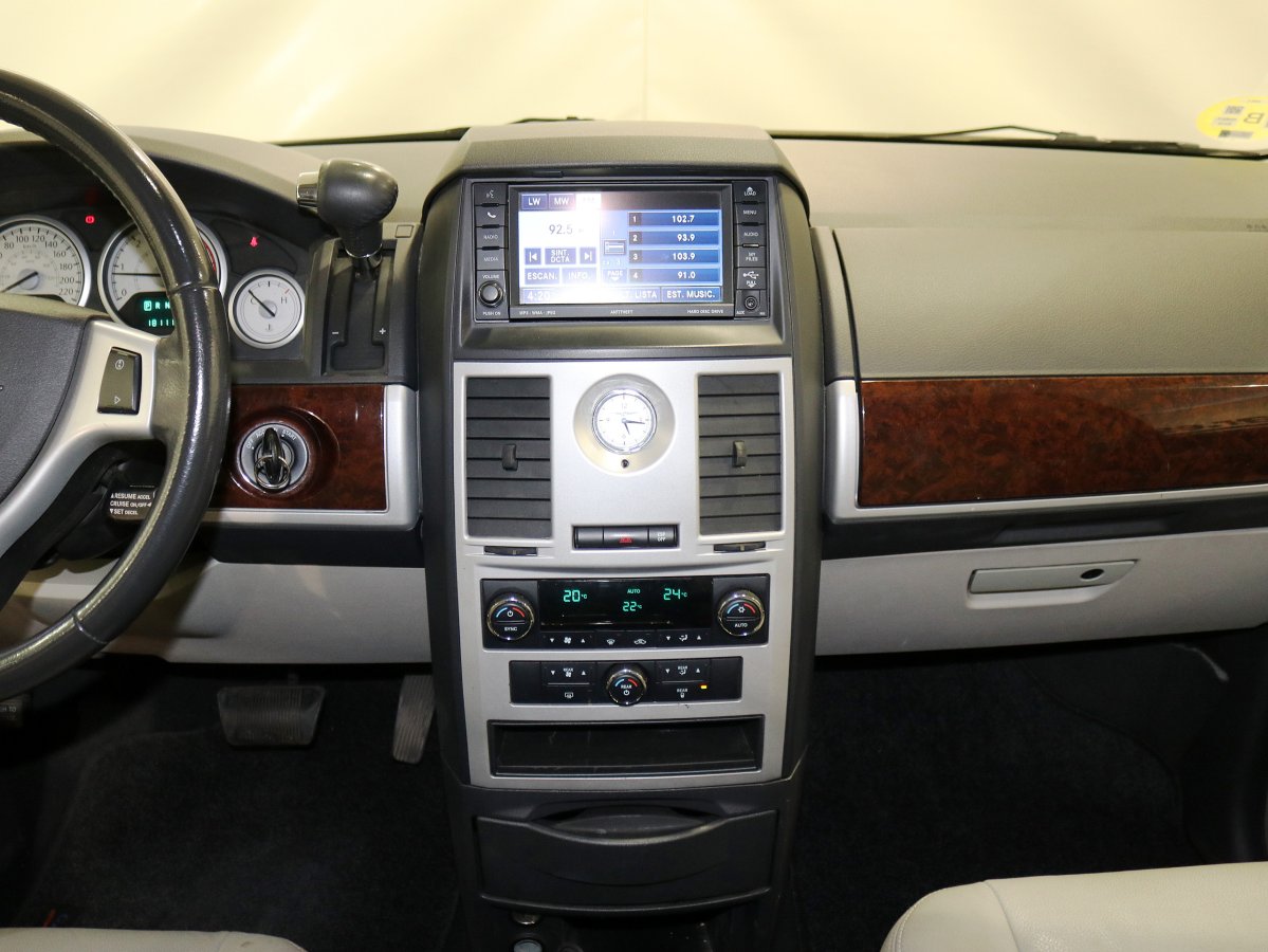 Foto Chrysler Grand Voyager 22