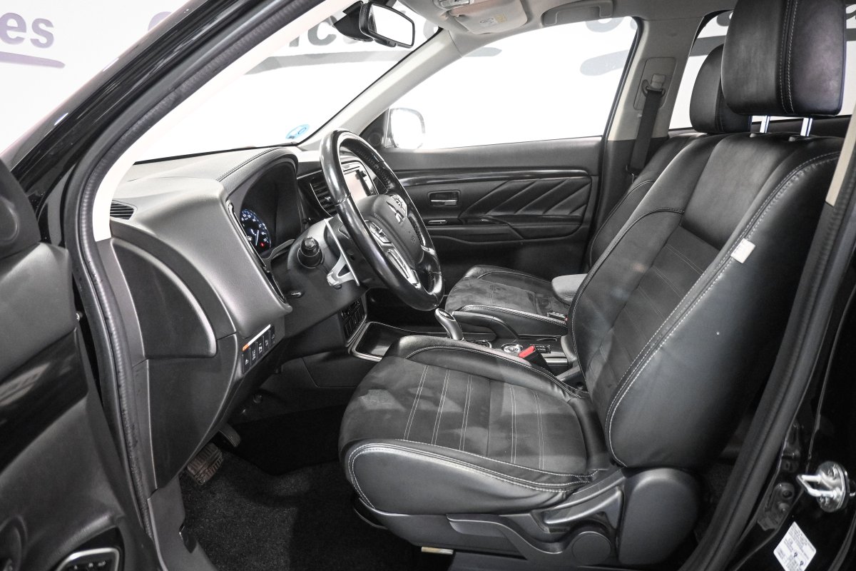 Foto Mitsubishi Outlander 11