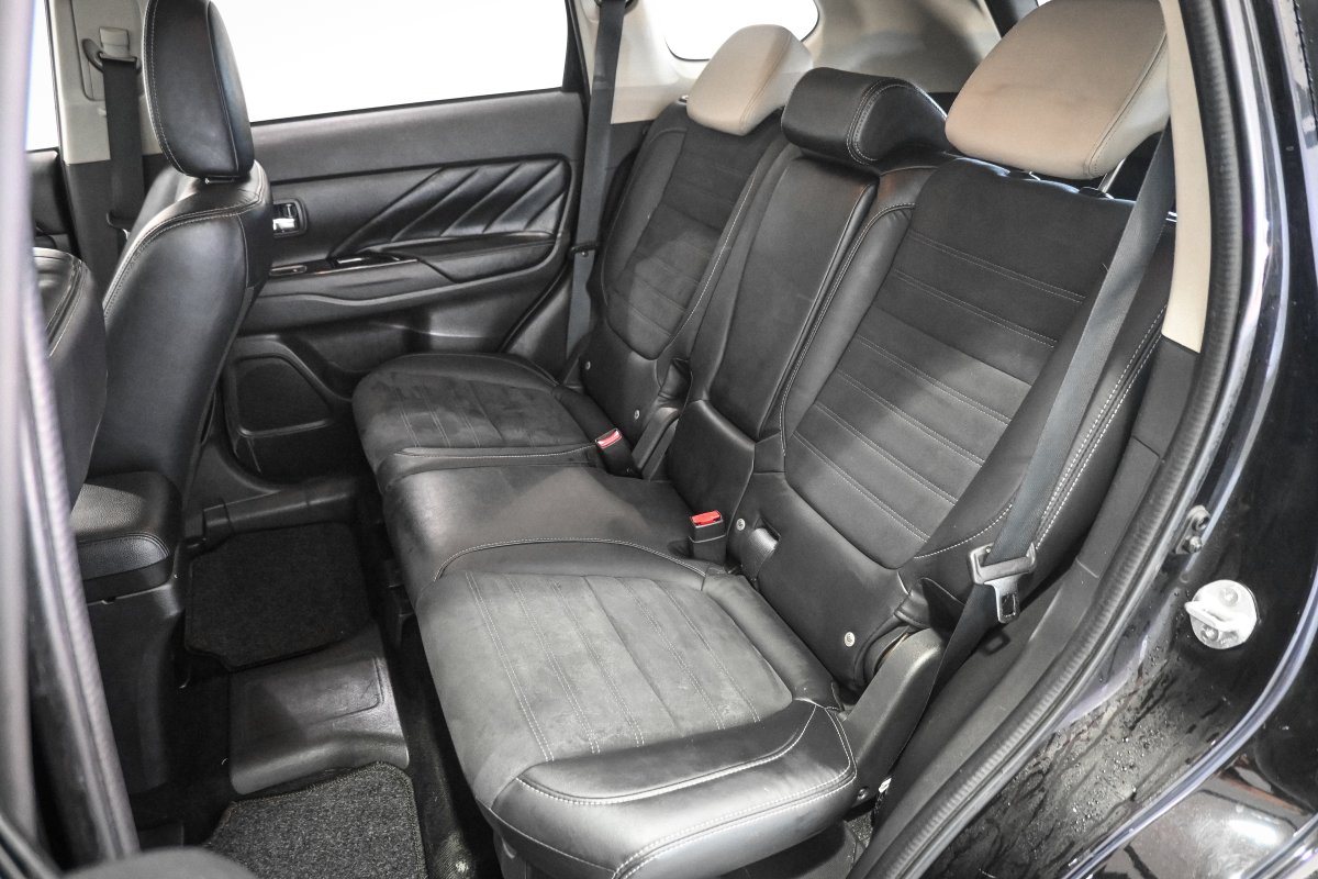 Foto Mitsubishi Outlander 12