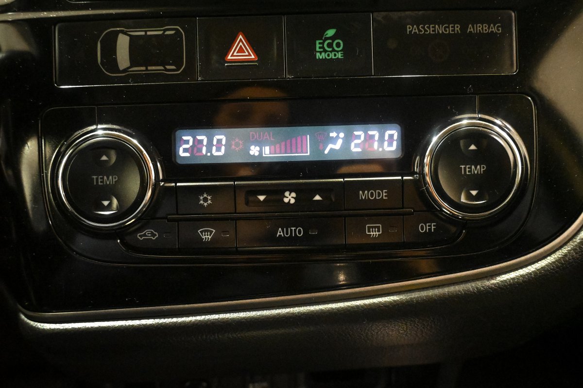 Foto Mitsubishi Outlander 19