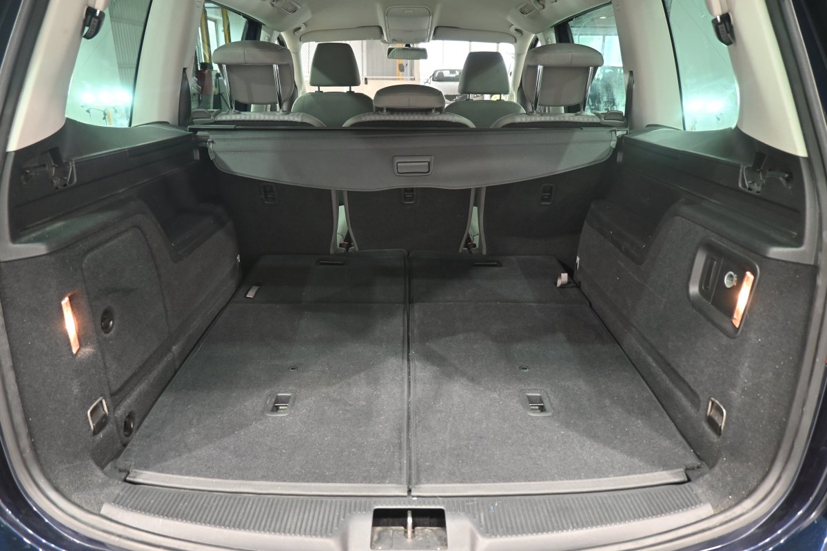 Foto Seat Alhambra 8