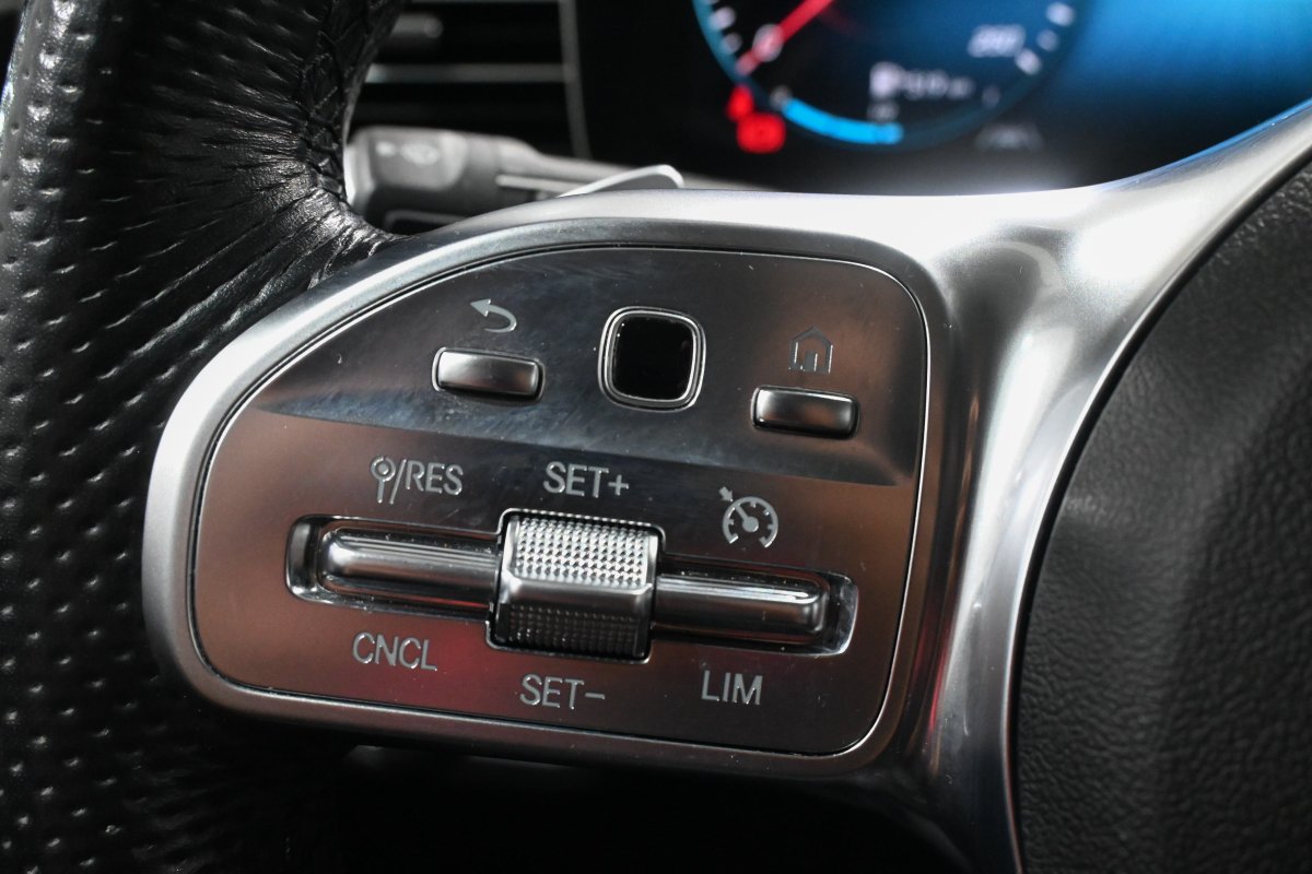 Foto Mercedes-Benz GLE 28 Foto Mercedes-Benz GLE 28